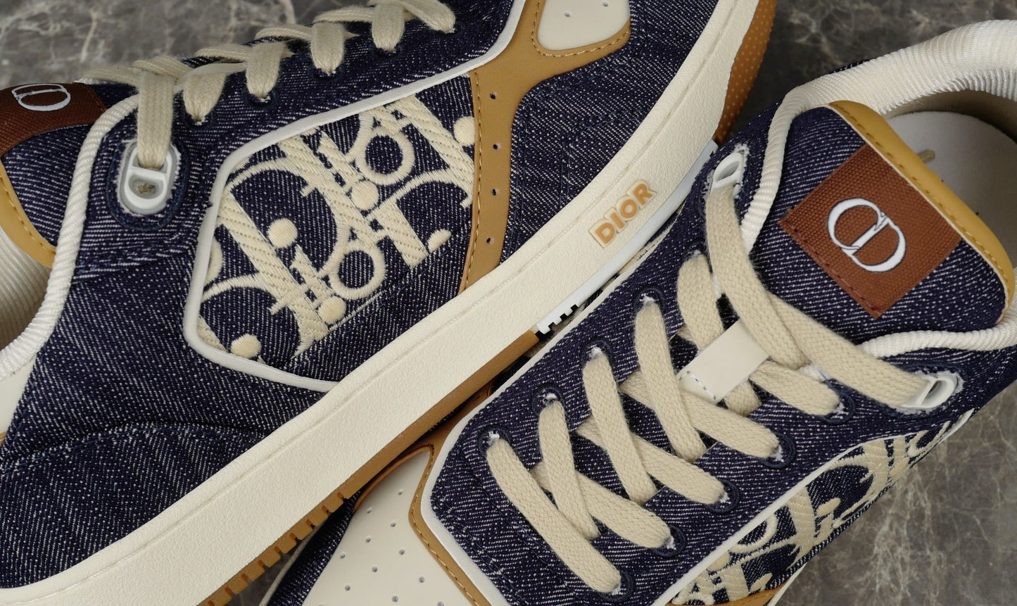 CHD   Sneakers 46