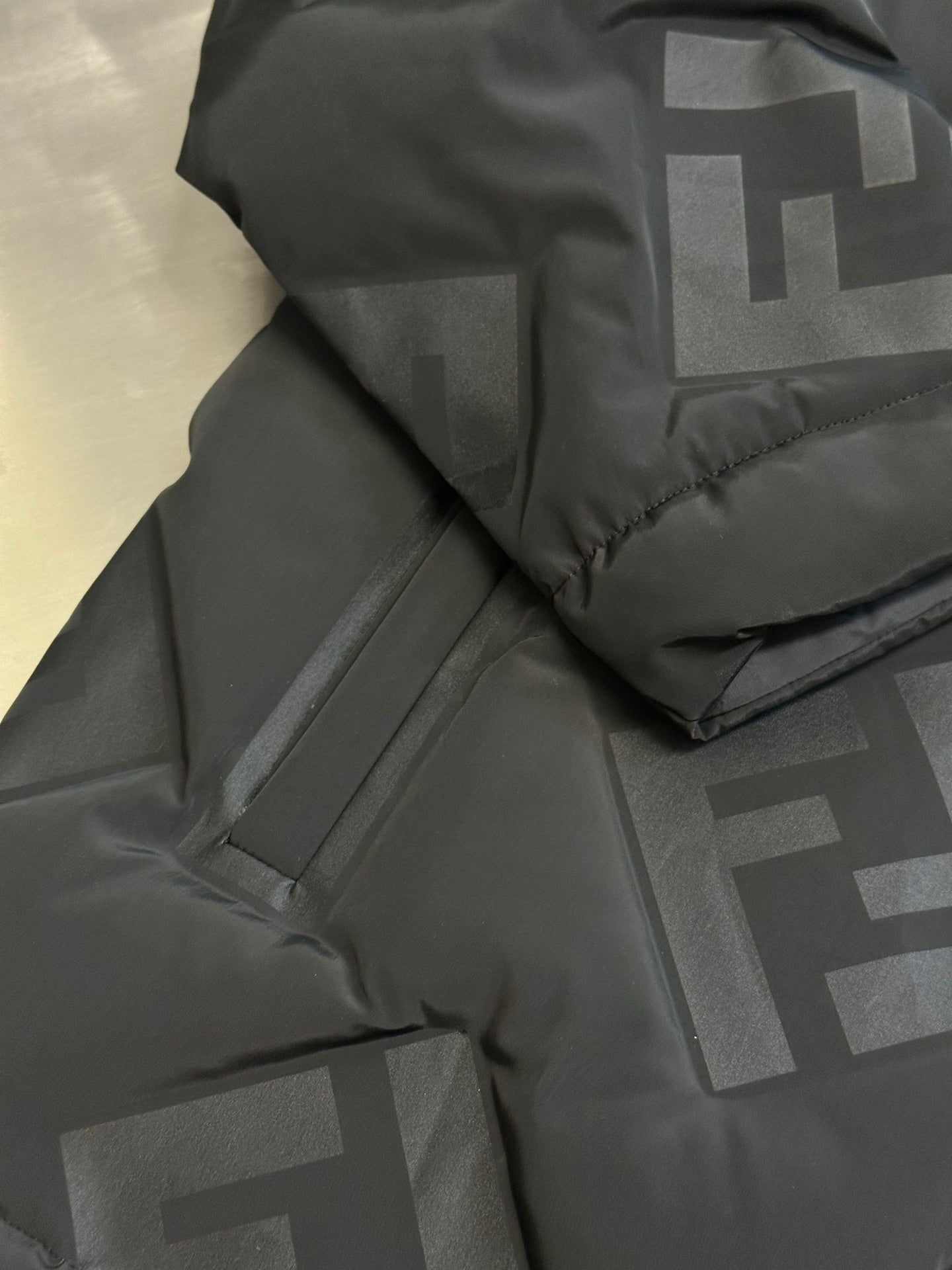 FEN Jacket  down Hoodie IOFF