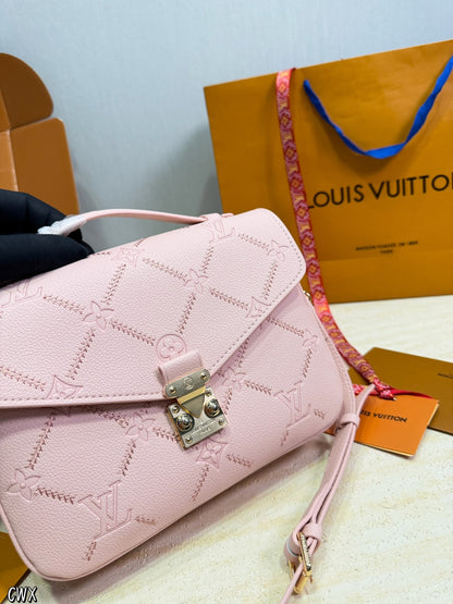 LU  Bag  25 cm 4 Color's