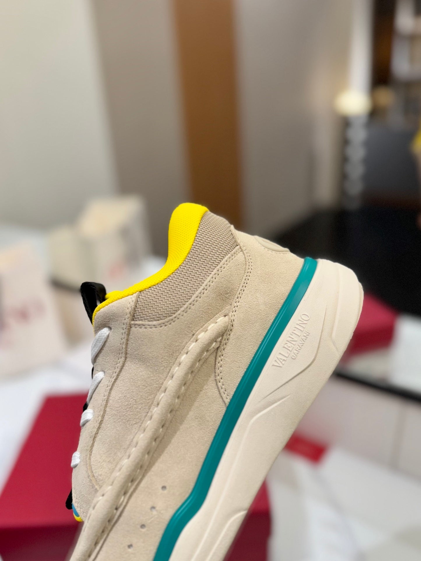 CV Sneakers  Color's  2 Color's