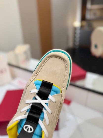 CV Sneakers  Color's  2 Color's