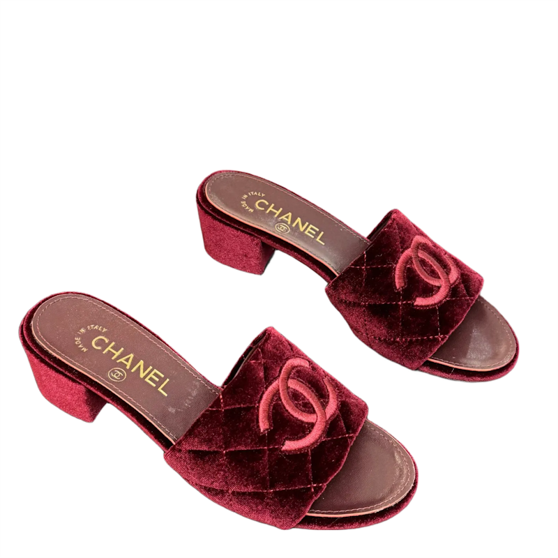 CHL  Slippers Sandals 2 Color's Woman