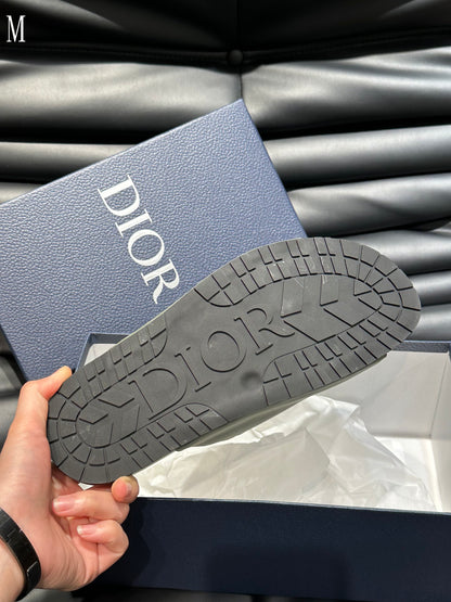 CHD Slippers   Man 4 Color's