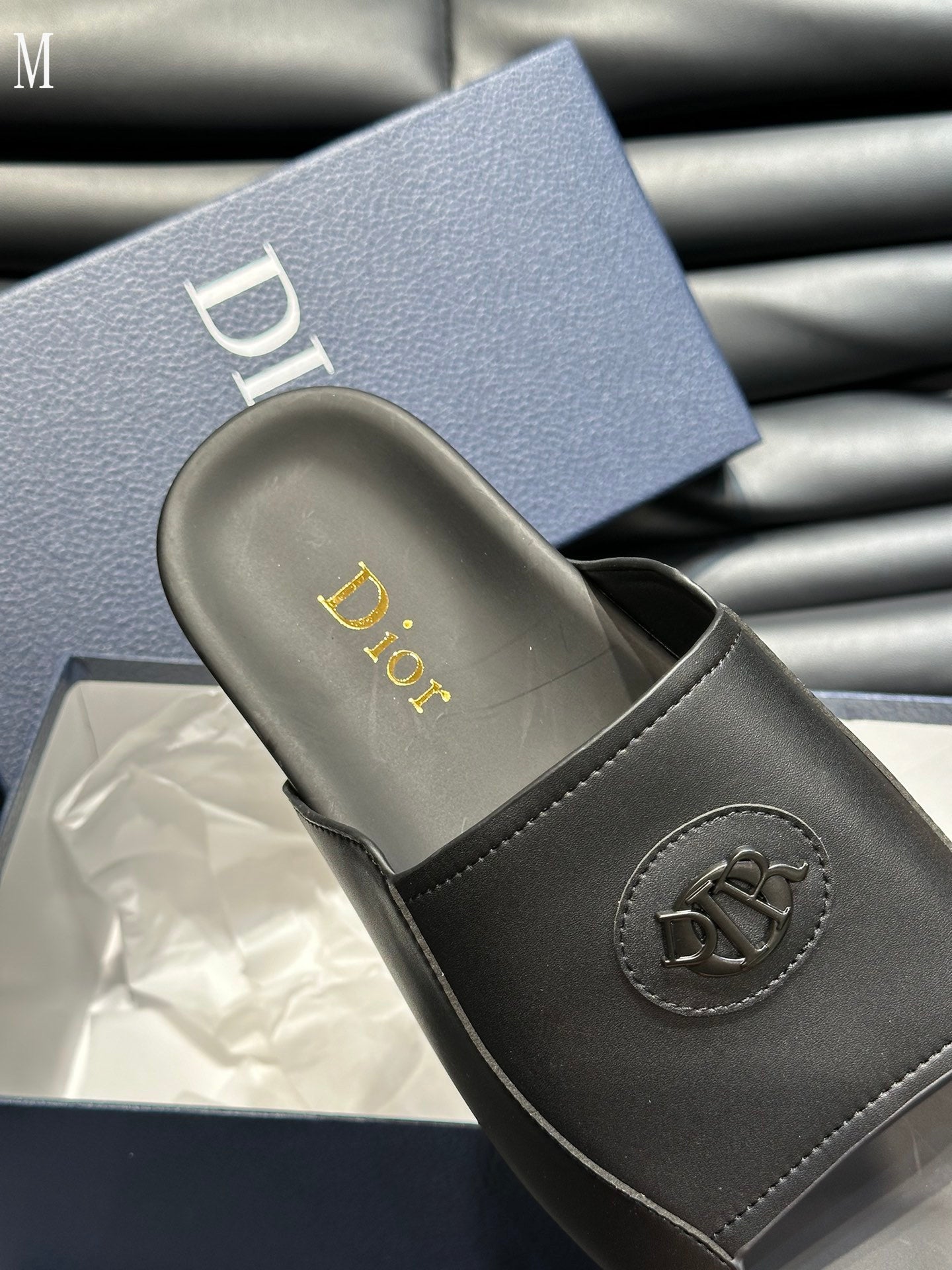 CHD Slippers   Man 4 Color's