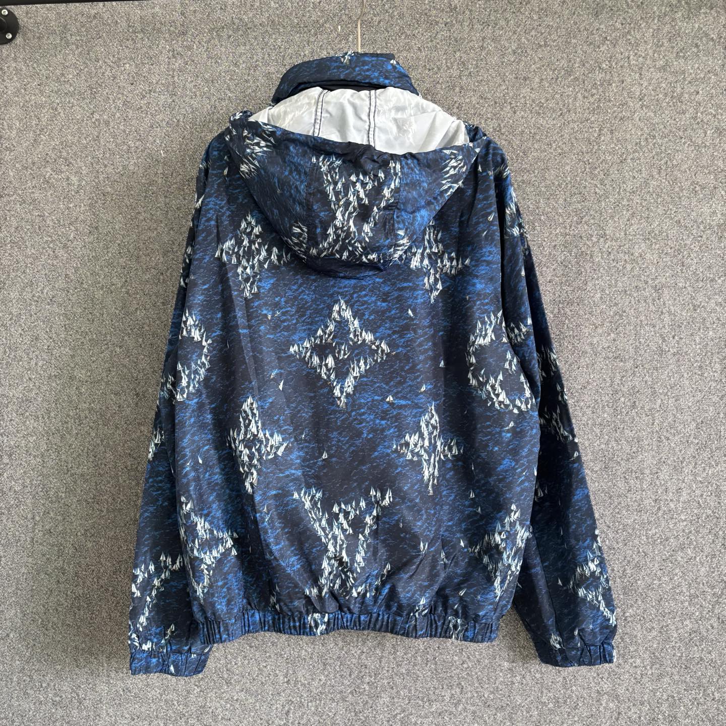 LU  Monogram Hooded  Jacket IOFF