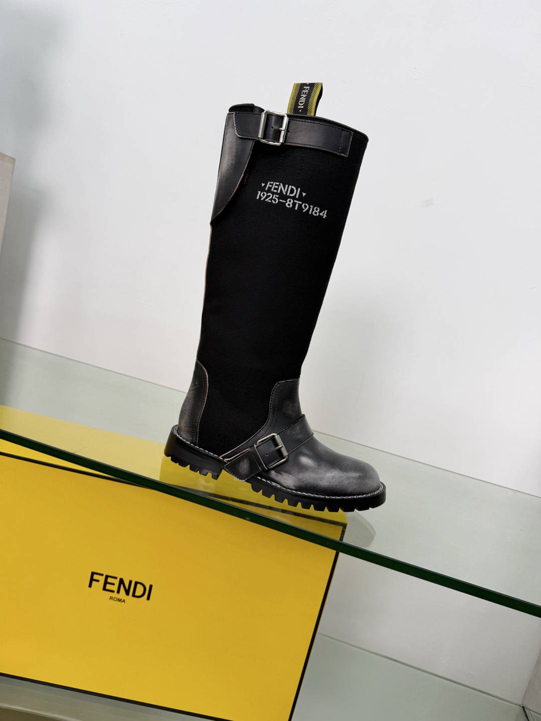 FEN Boots Woman High 2 Color's