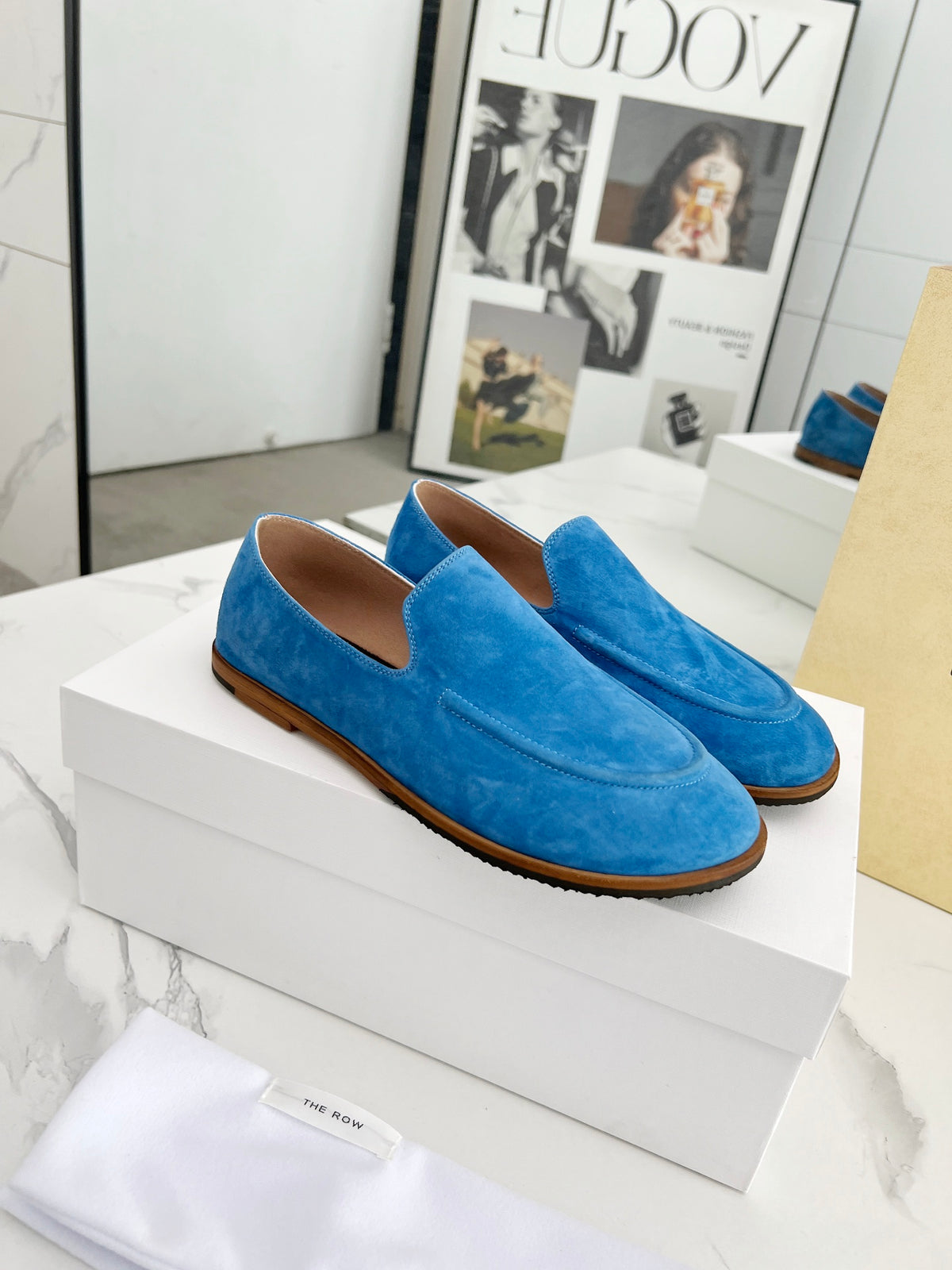 ROW Shoes  Woman 2 Color's