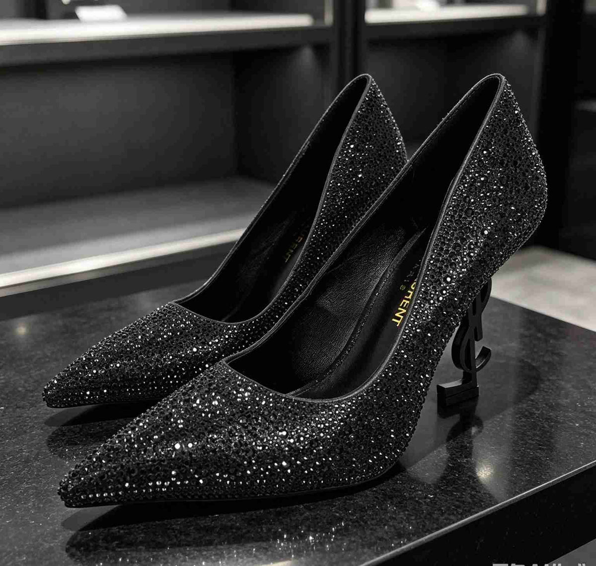 Y L Shoes  Woman Heels 2 Color's Stones