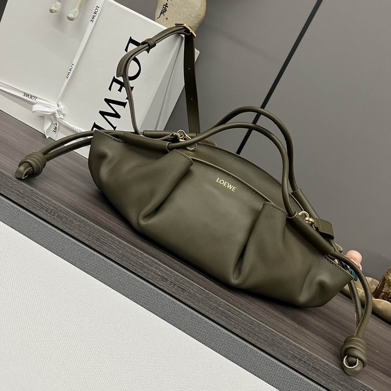 LOEVE  Bag  4 Color 's  34 cm