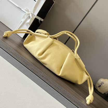 LOEVE  Bag  4 Color 's  34 cm