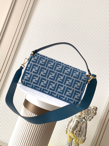 FEN jacquard  Bag  2 Size's 2 Color's