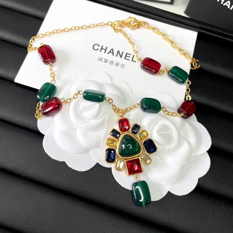 CHL Fashion Necklace