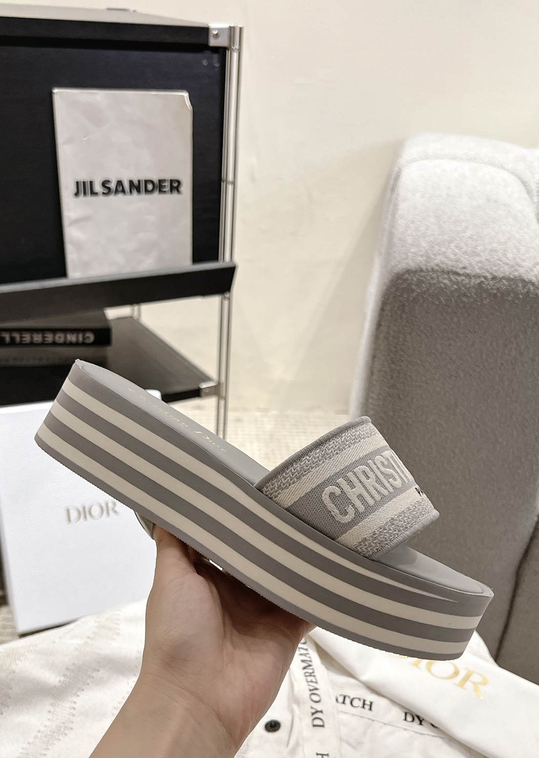 CHD Slippers 2 Color's Woman 42