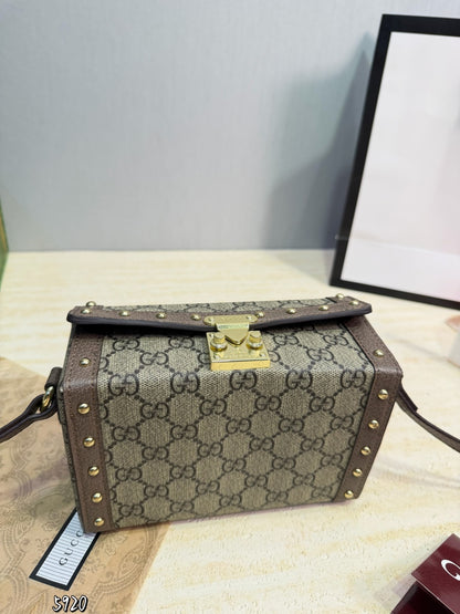 GU  trunk bag 18 cm