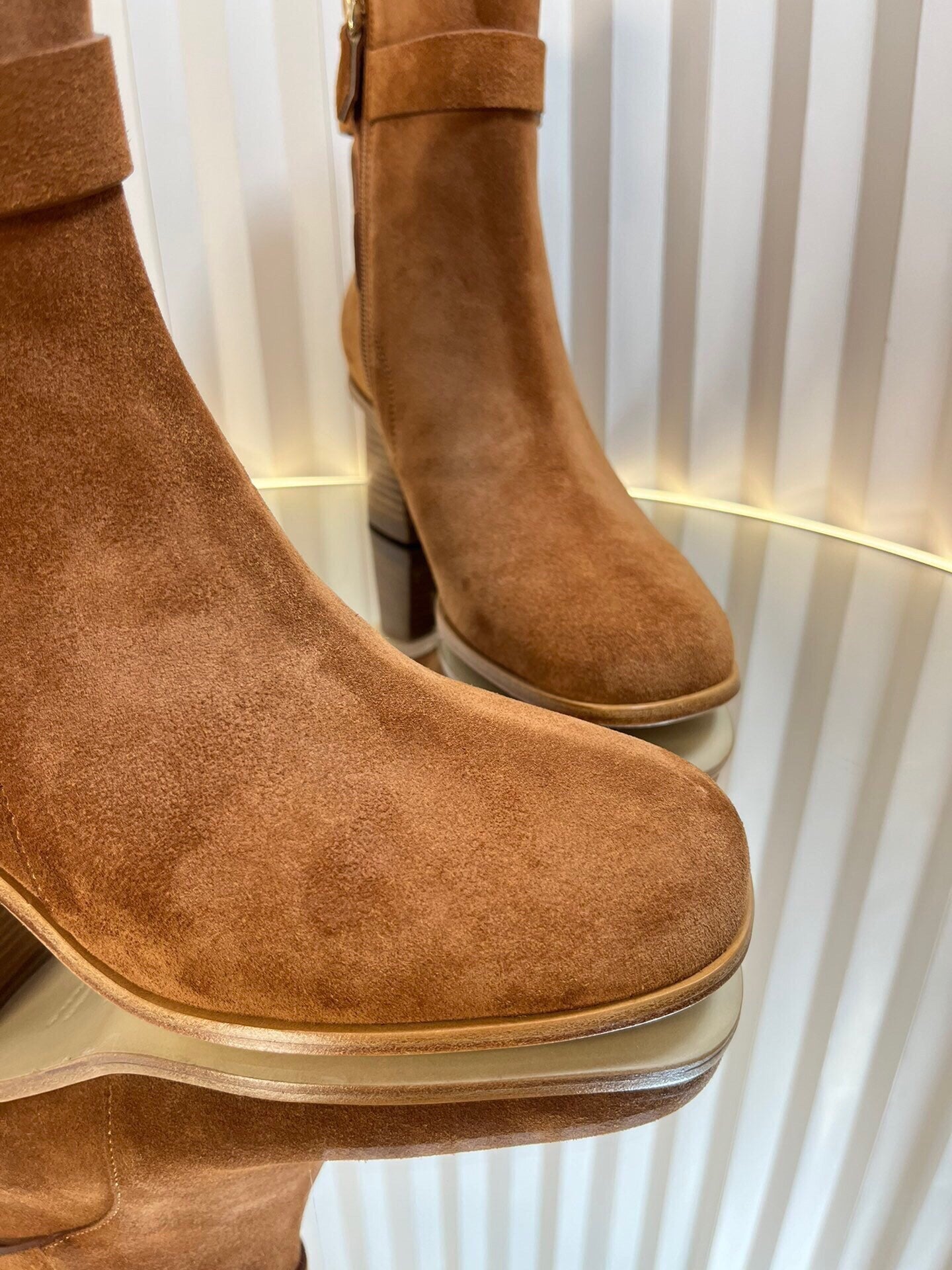 HRM Woman Boots