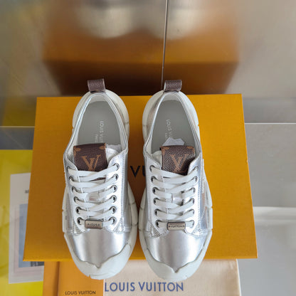 LU Sneakers Woman 2 Color's