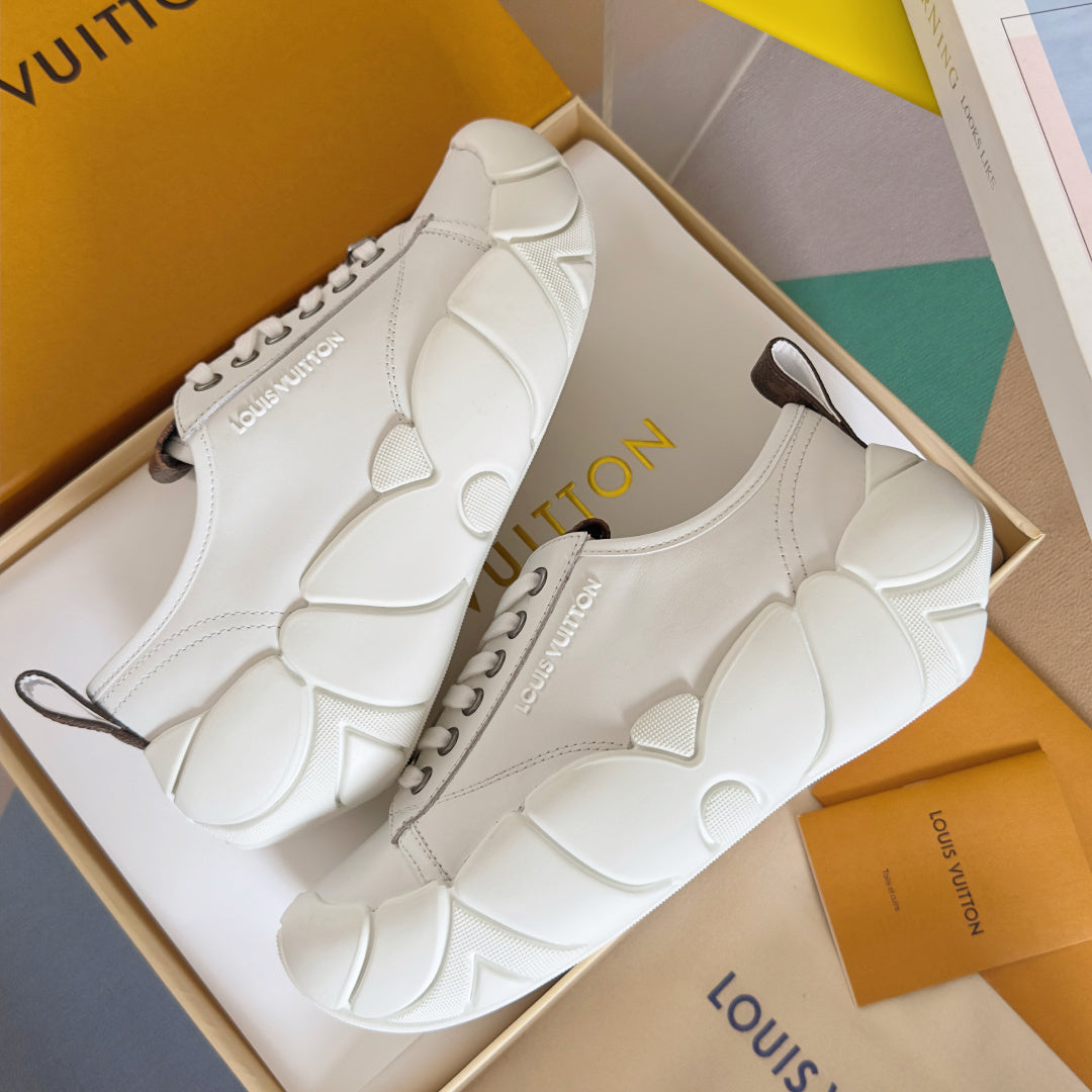 LU Sneakers Woman 2 Color's