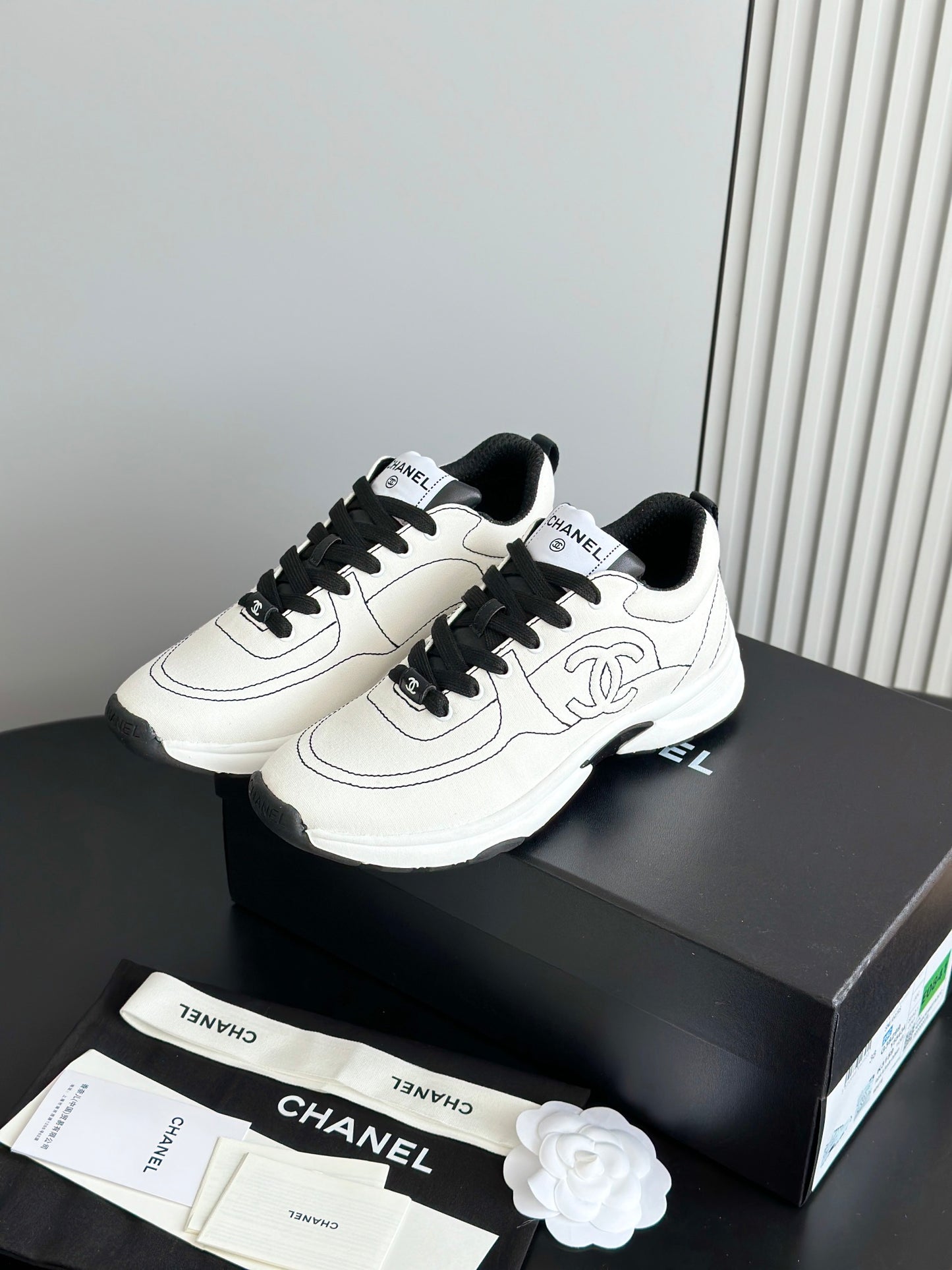 CHL Sneakers