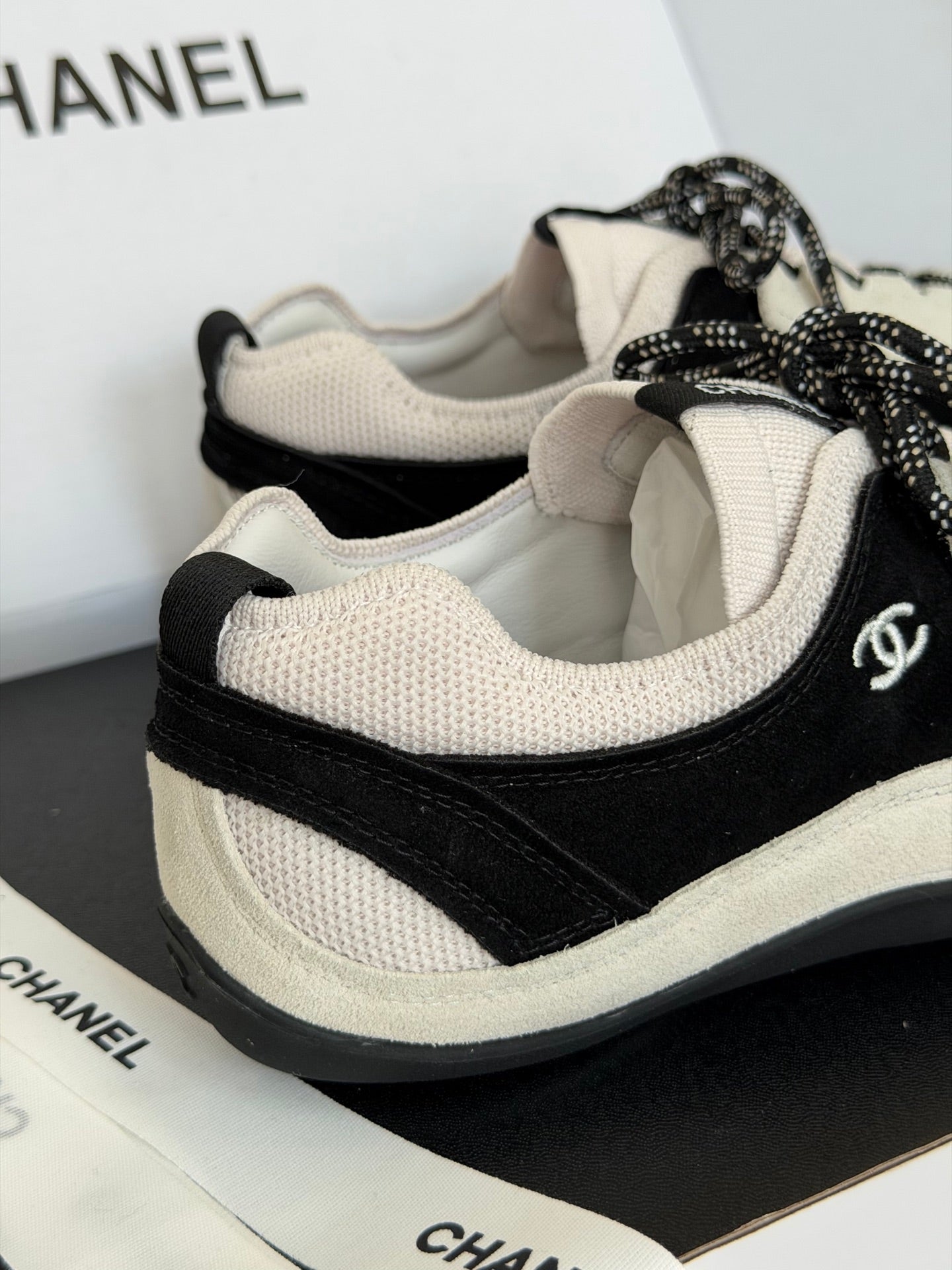 CHL  Sneakers Woman 2 Color's