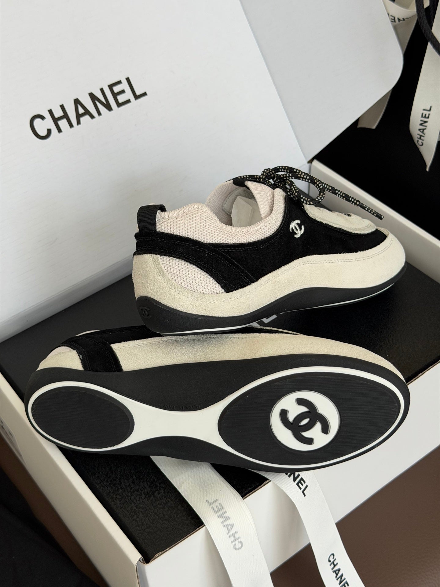 CHL  Sneakers Woman 2 Color's