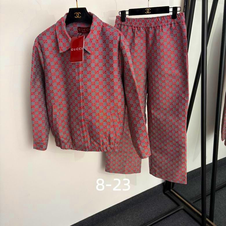GU  Woman  Sport Suits Limited edition