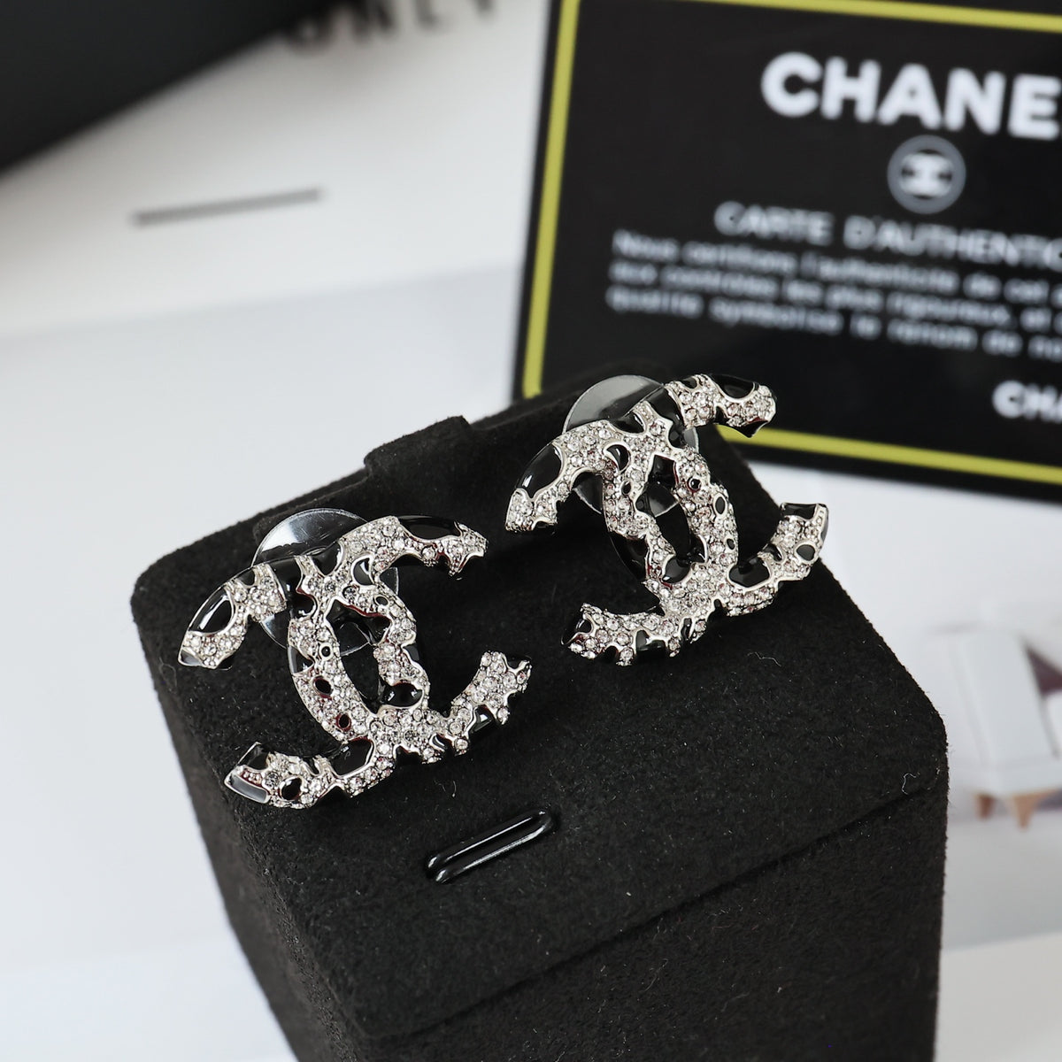 CHL Fashion Earrings