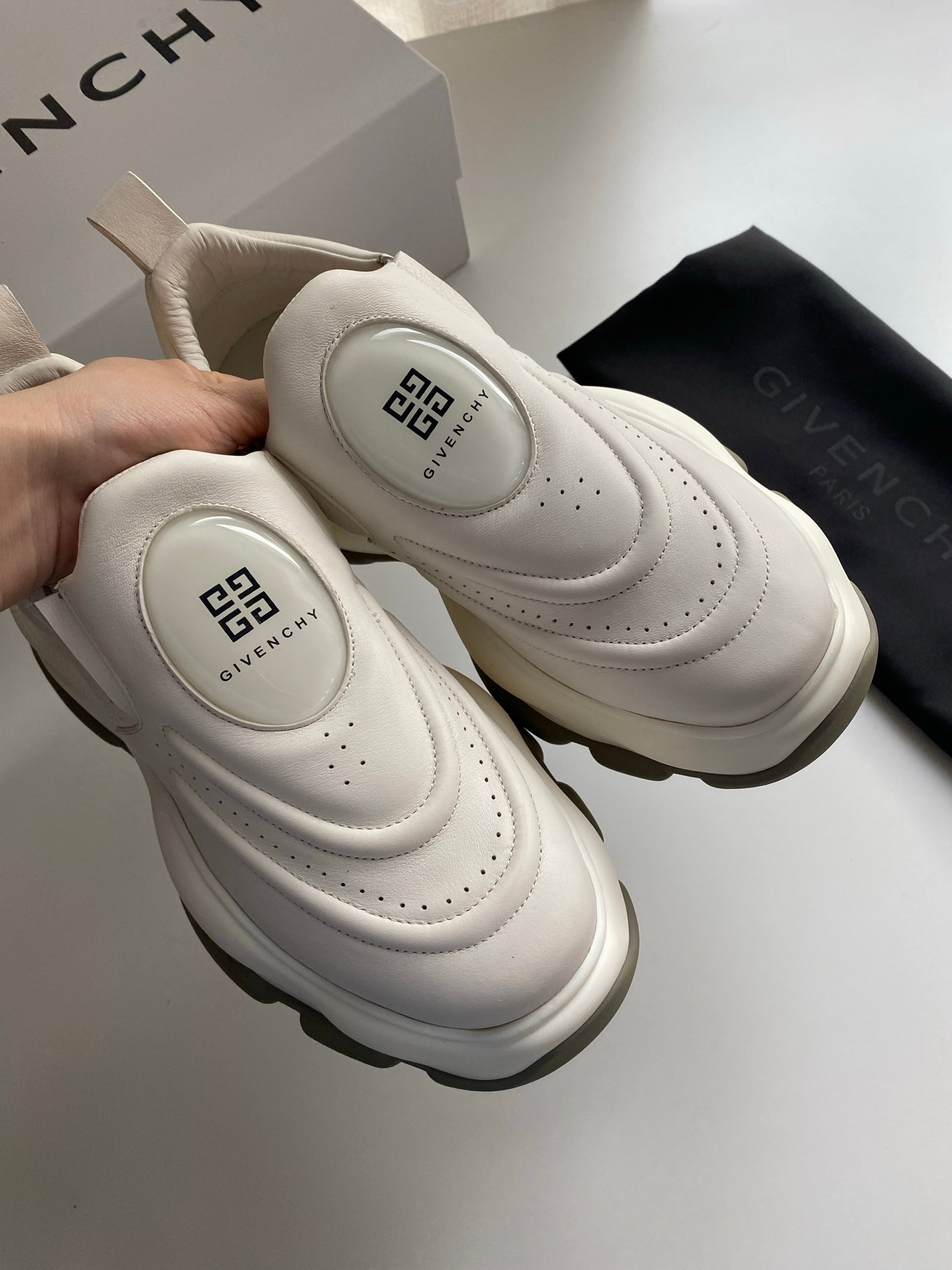 GIVENJY Sneakers