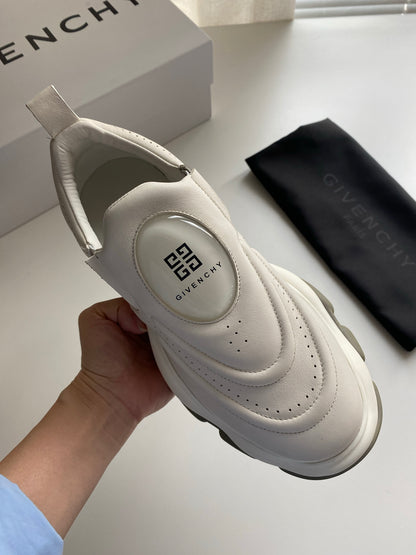 GIVENJY Sneakers