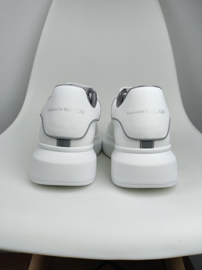 MC*QUEEN Sneakers Unisex -SALE -