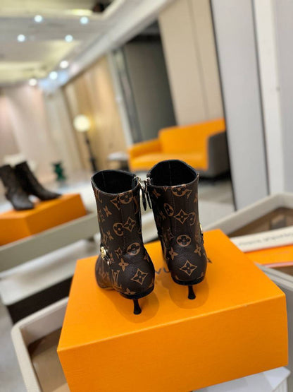 LU Low Boots