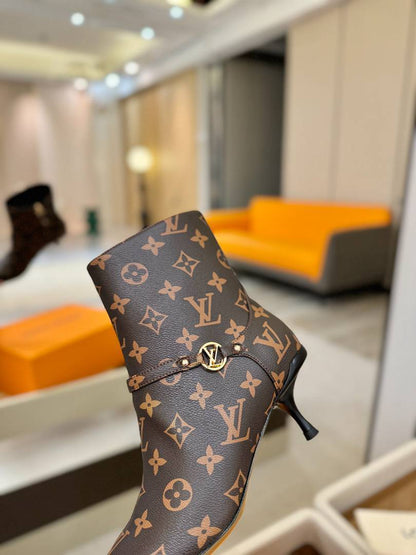 LU Low Boots