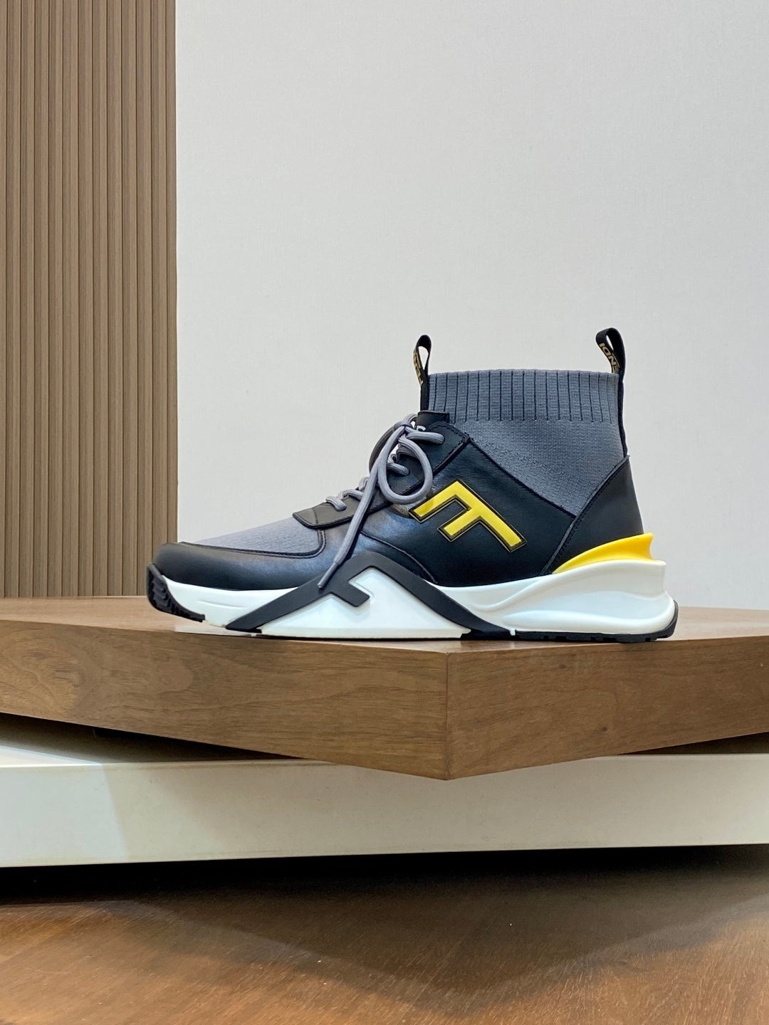 FEN  Sneakers 3 Color's High Trainers