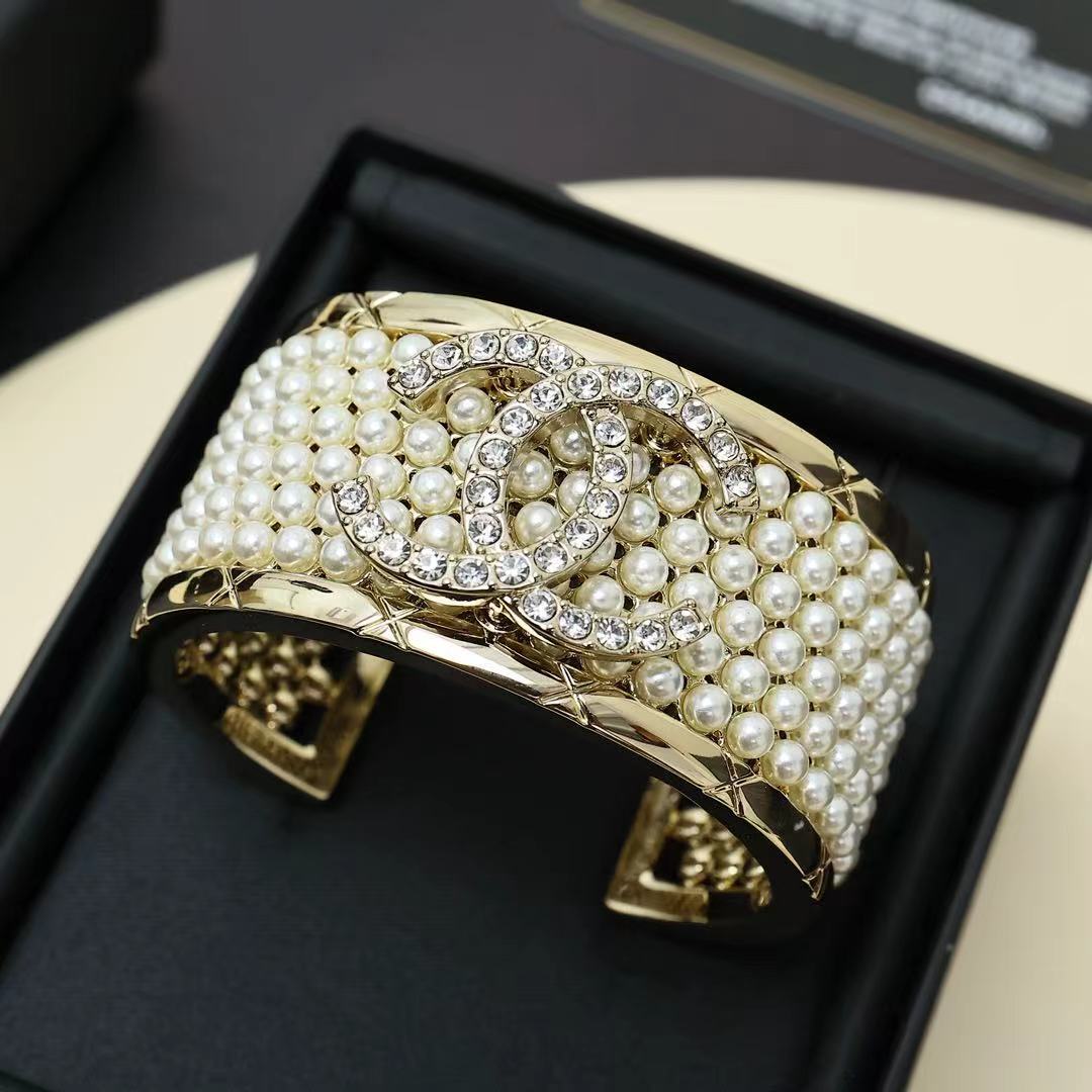 CHL Fashion Bracelet