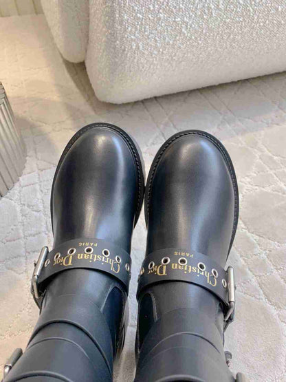 CHD  Woman Boots