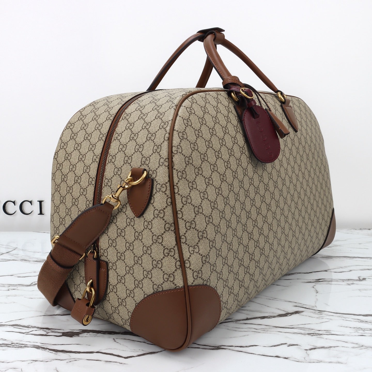 GU travel Bag 2 Size's
