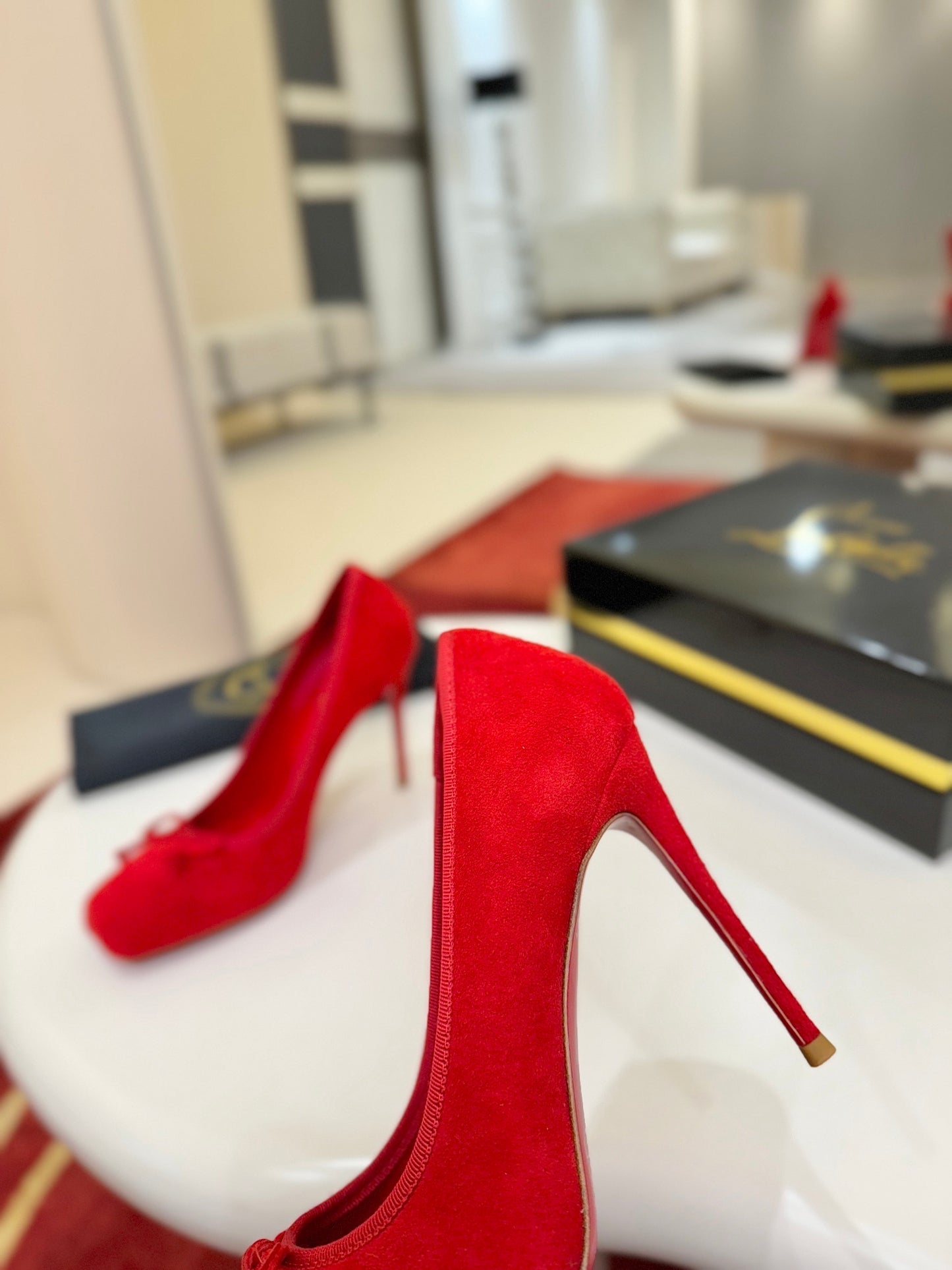 LABUTIN  Woman Shoes Heels 42