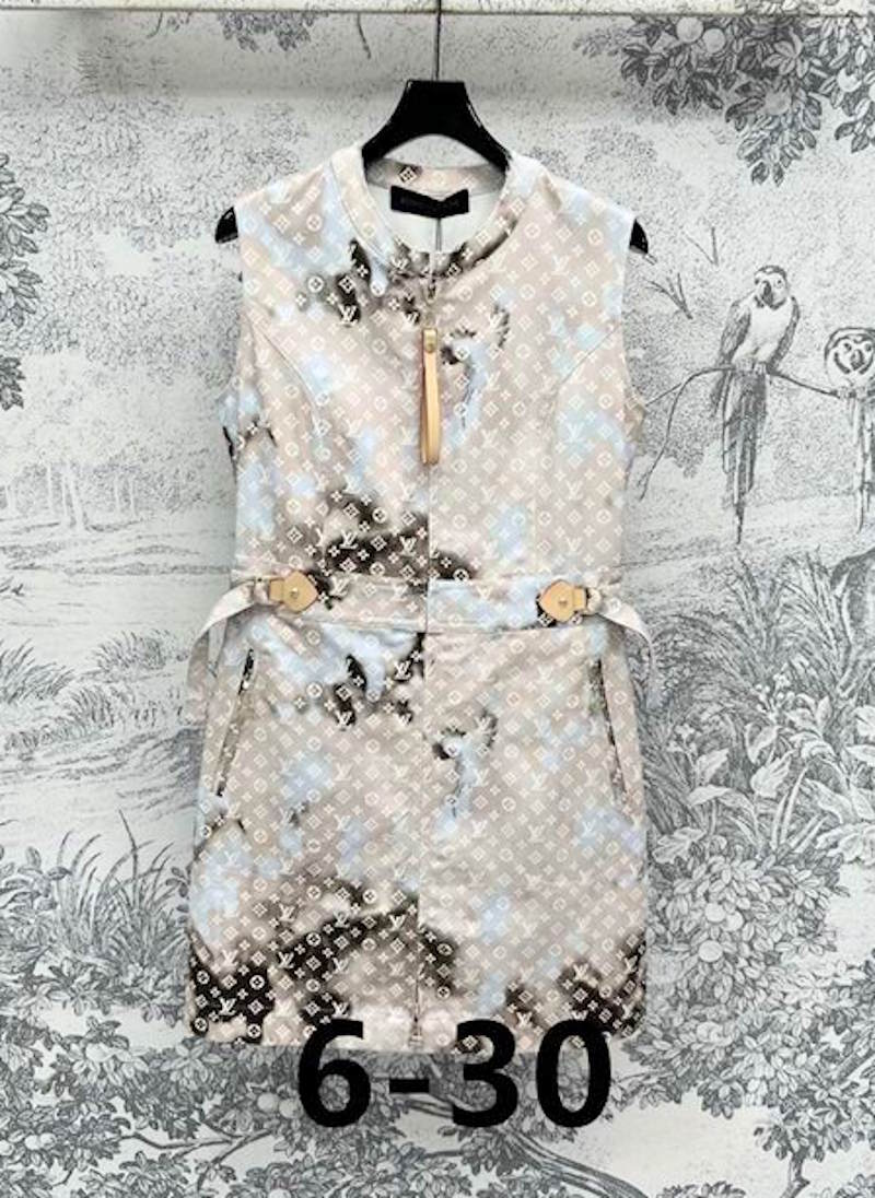 LU Gradient Dress Limited