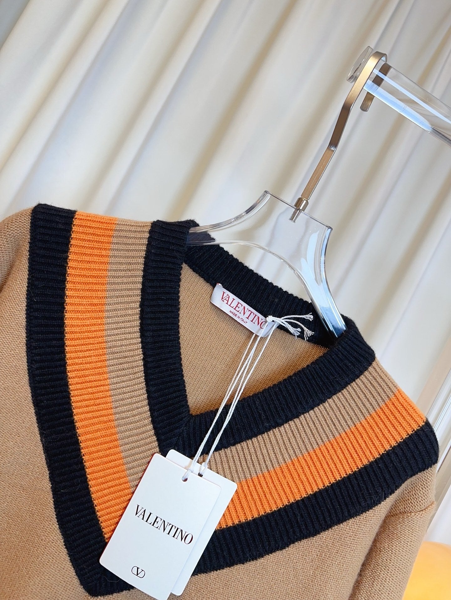 C V Sweater Woman  2 Color's