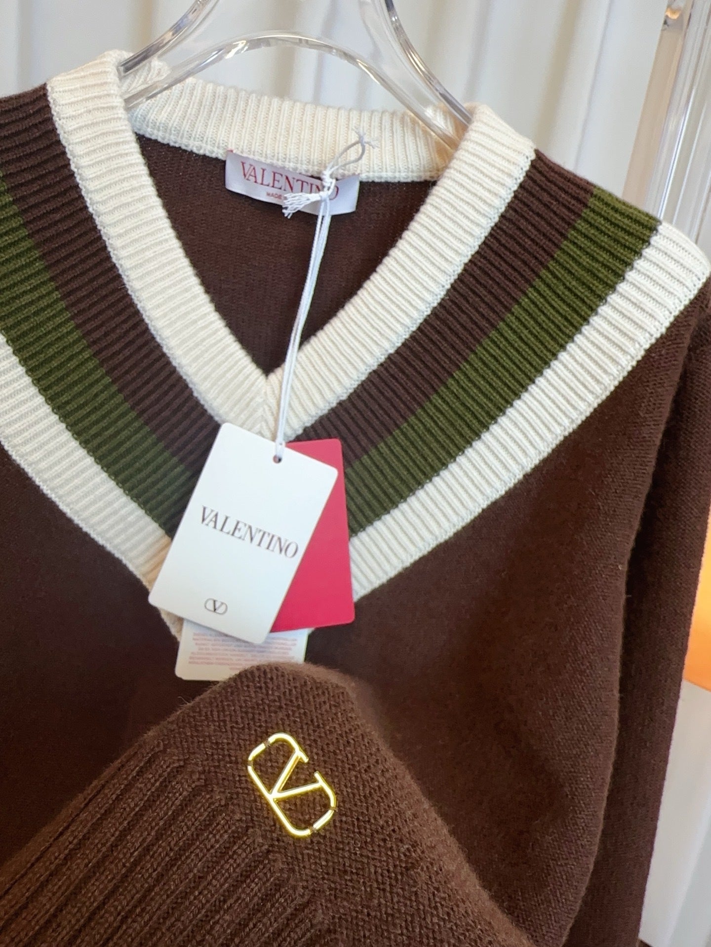 C V Sweater Woman  2 Color's