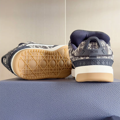 CHD Sneakers  Trainers Man Size 2 Color's