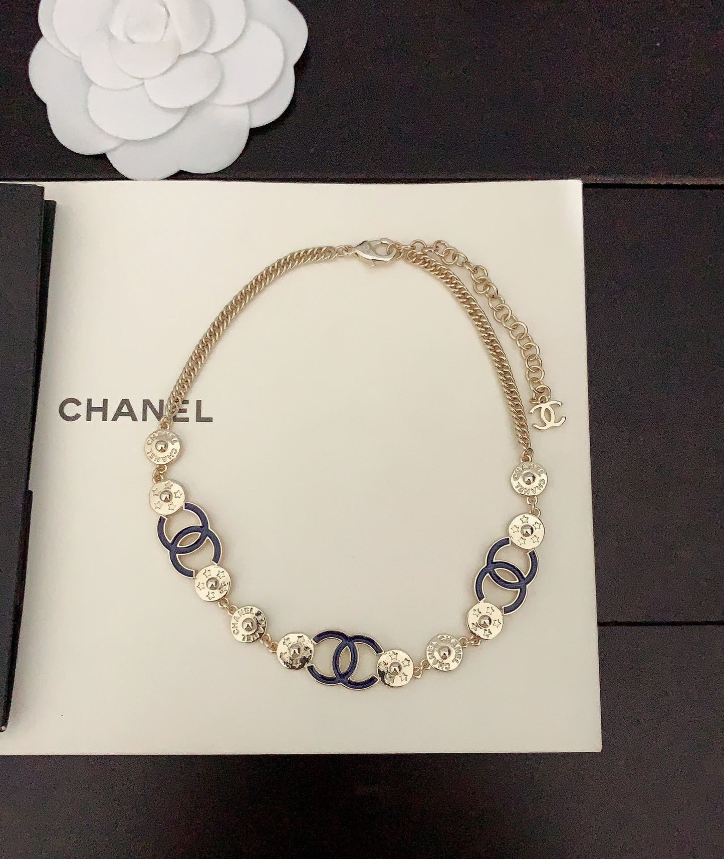 CHL  Fashion Necklace