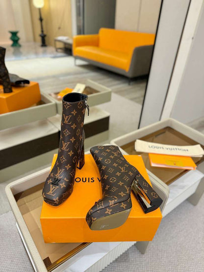LU Low Boots High Heels