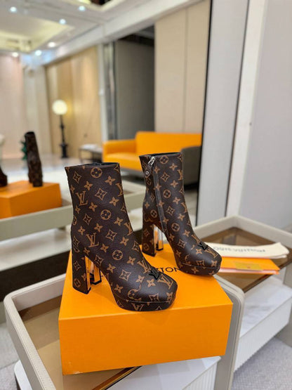 LU Low Boots High Heels