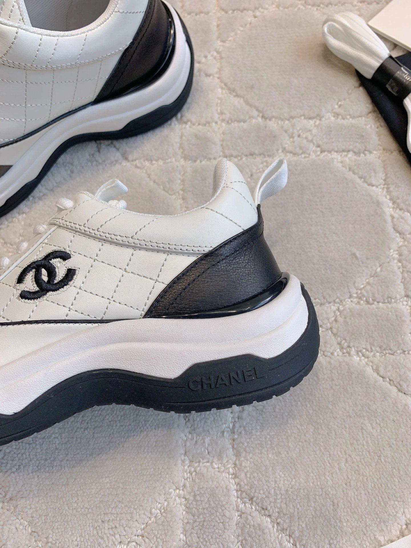 CHL Sneakers Woman 2 Color's