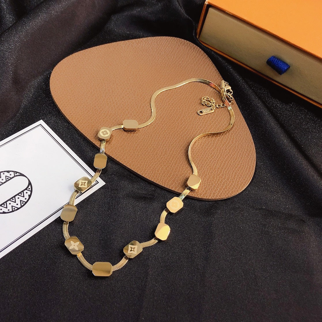 LU Necklace SALE-min order required