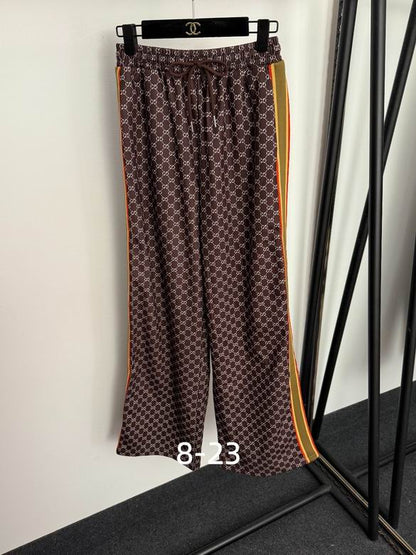 GU  Woman  Sport Suits Limited edition