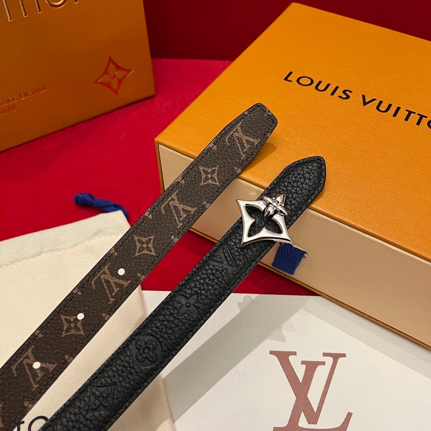 LU Woman Belt  Color 's 6 Color's
