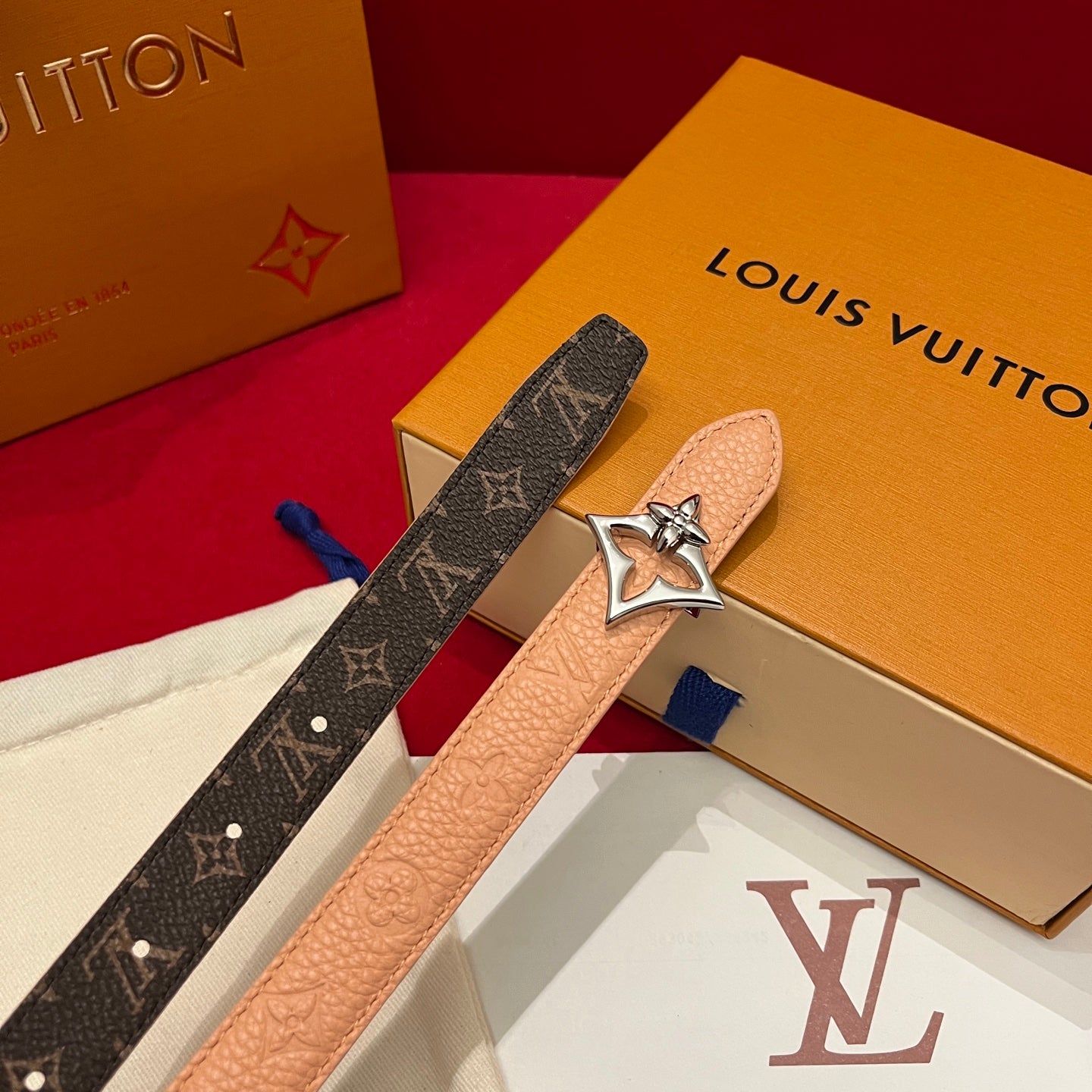 LU Woman Belt  Color 's 6 Color's