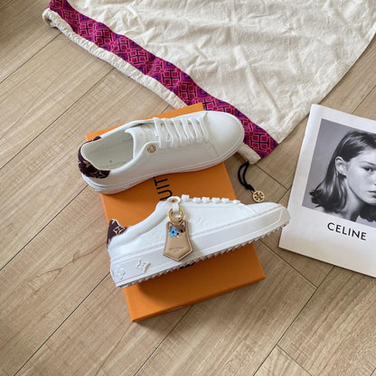 LU Sneakers Woman Size  -SALE -