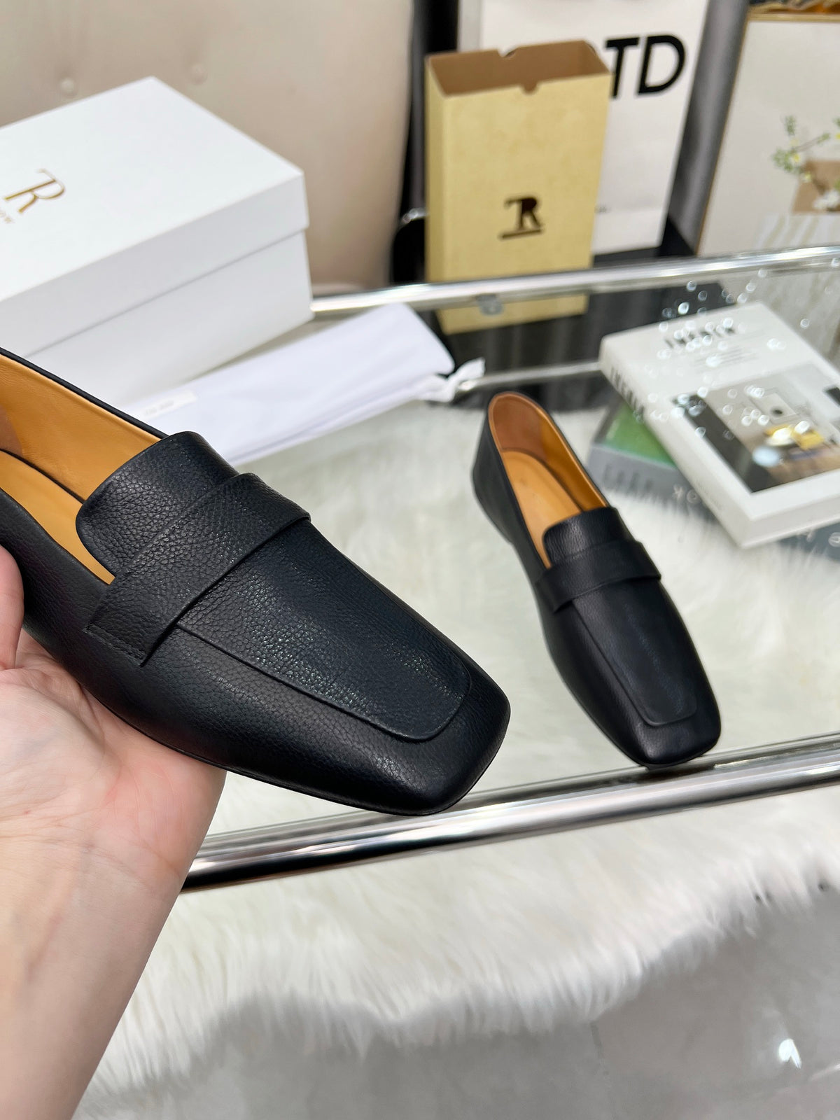 ROW Shoes  Woman